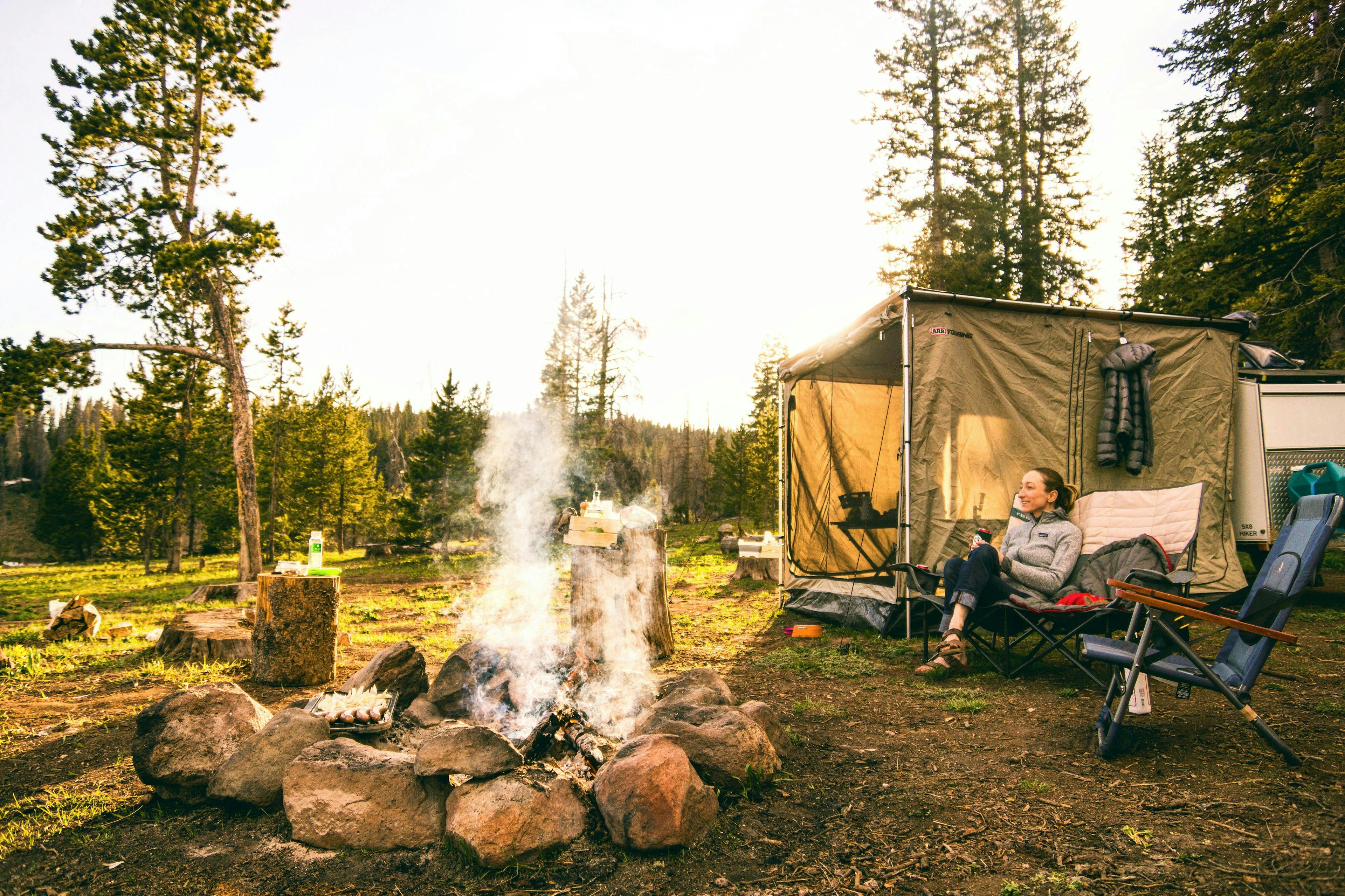 Top Outdoor Cooking Equipment for Camping Enthusiasts: Must-Have Gear for Your Next Adventure-3